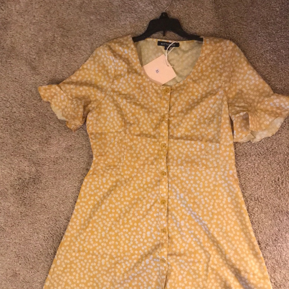 Kittenish Yellow Dress